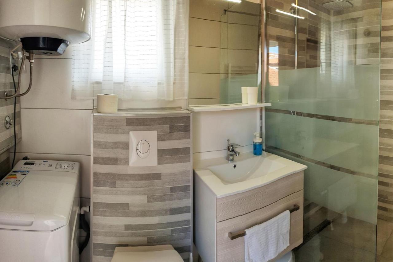 Apartments By The Sea Vir - 13104 Ngoại thất bức ảnh